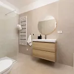 Alfa Apartmán *