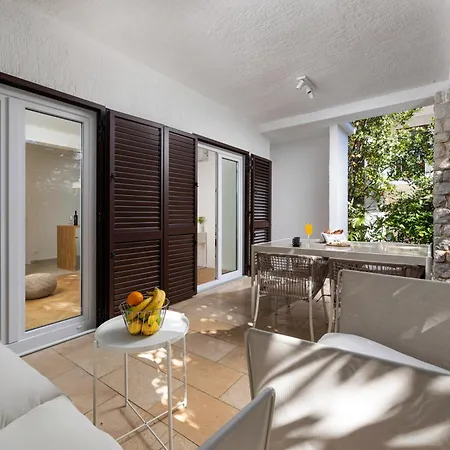 Appartamento Alfa Malinska